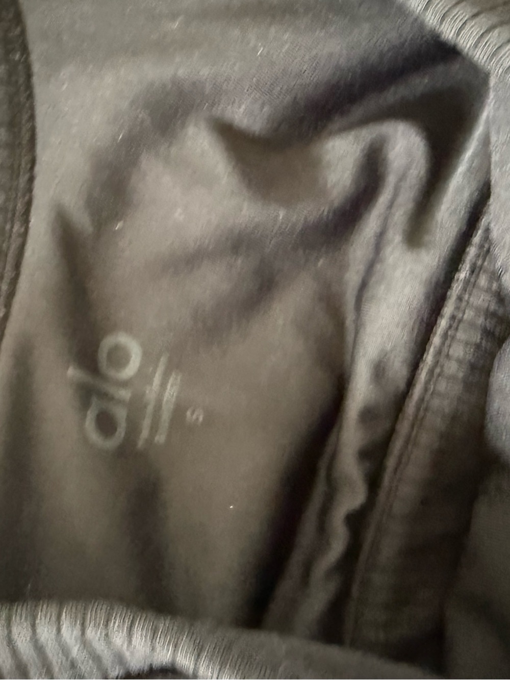 ALO Yoga Black Wellness Ribbed Sports Bra - Picture 7 of 7